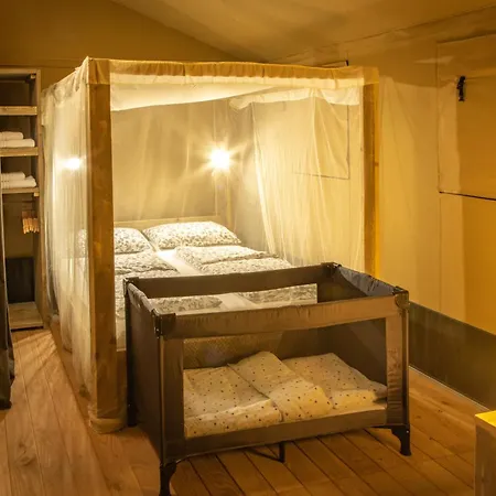 Holidays - Delle Rose Glamping Case Romagnoni