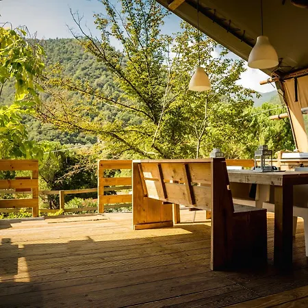 Holidays - Delle Rose Glamping *