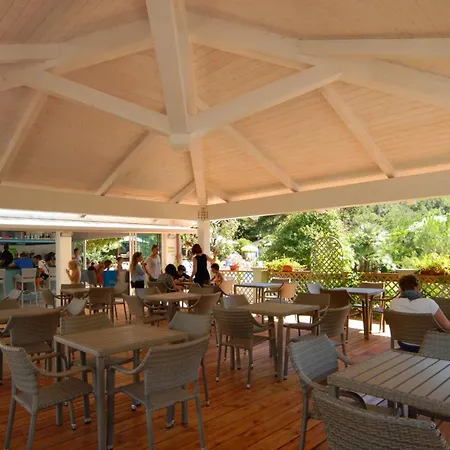 Holidays - Delle Rose Glamping